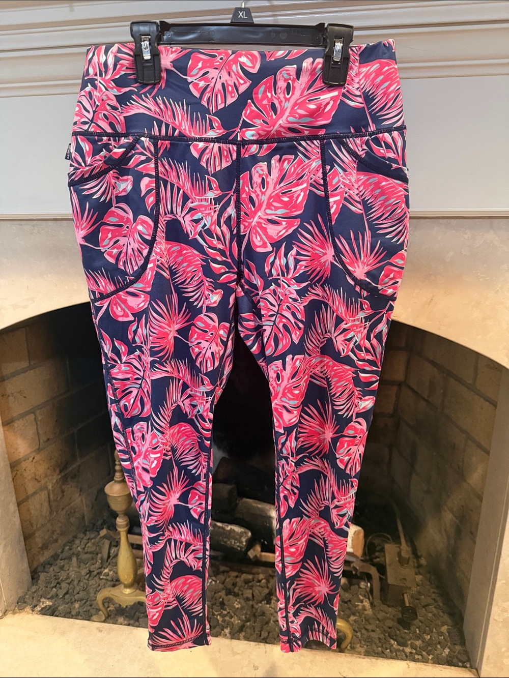Simply Southern Navy Leggings with Pink Tropical Leaf Print size medium